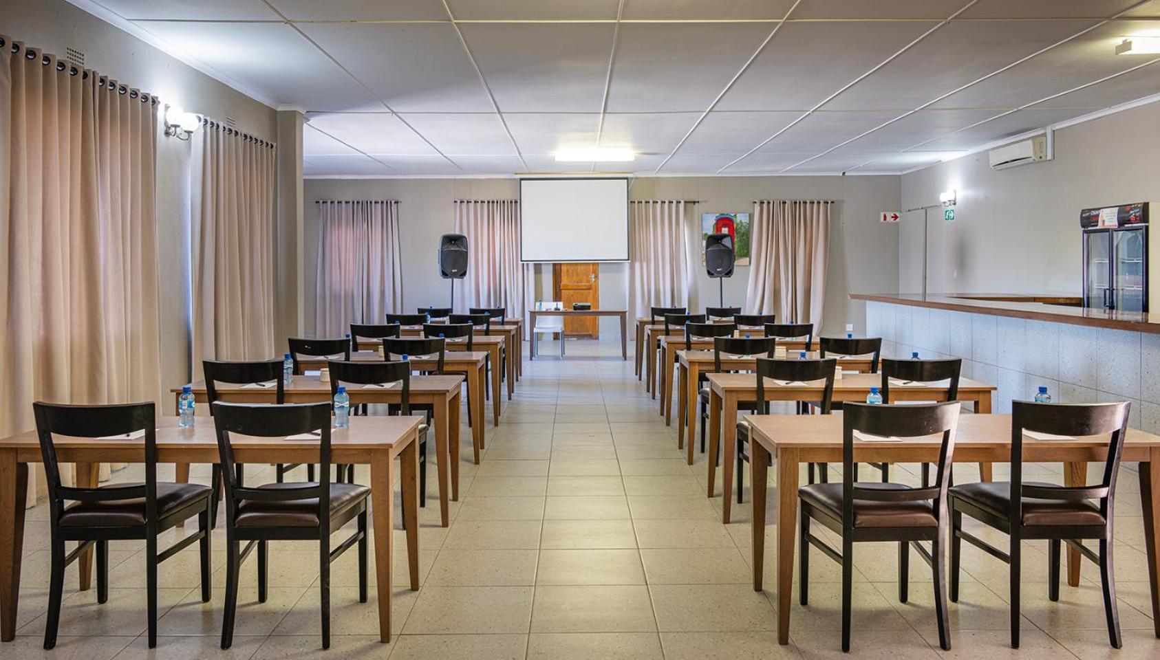 Calvinia Hotel Bagian luar foto